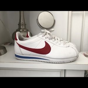 Nike Shoes - Nike Women’s Classic Cortez Nike Shoes - Nike Women’s Classic Cortez